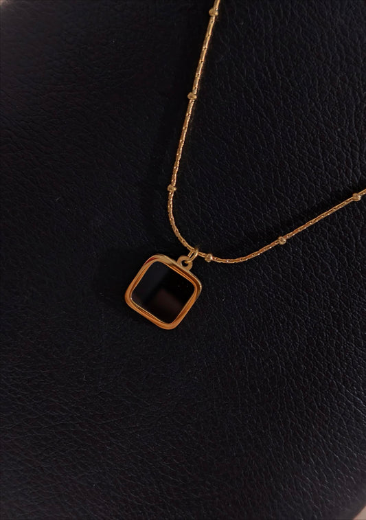 CLASSIC NECKLACE