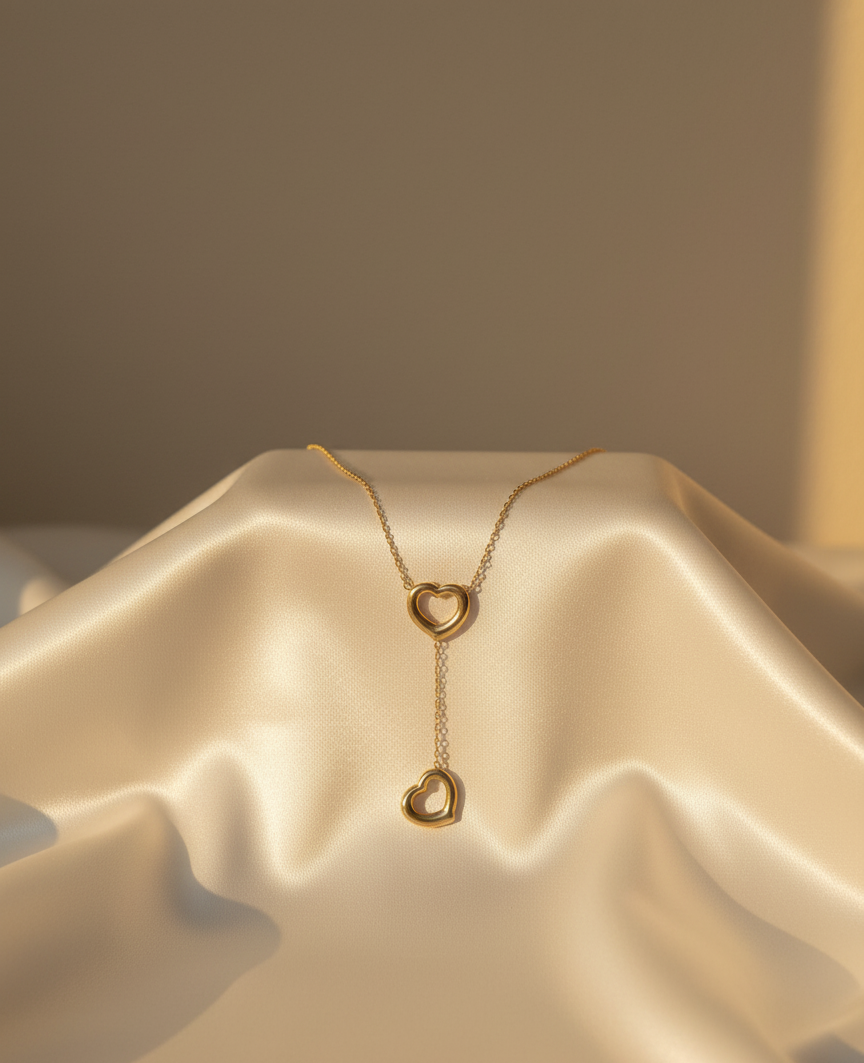 HEART TO HEART NECKLACE